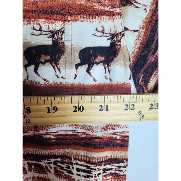 Roundtree & Yorke Mens Casual Button Down Shirt sz L cotton Elk print hunting - Picture 6 of 7